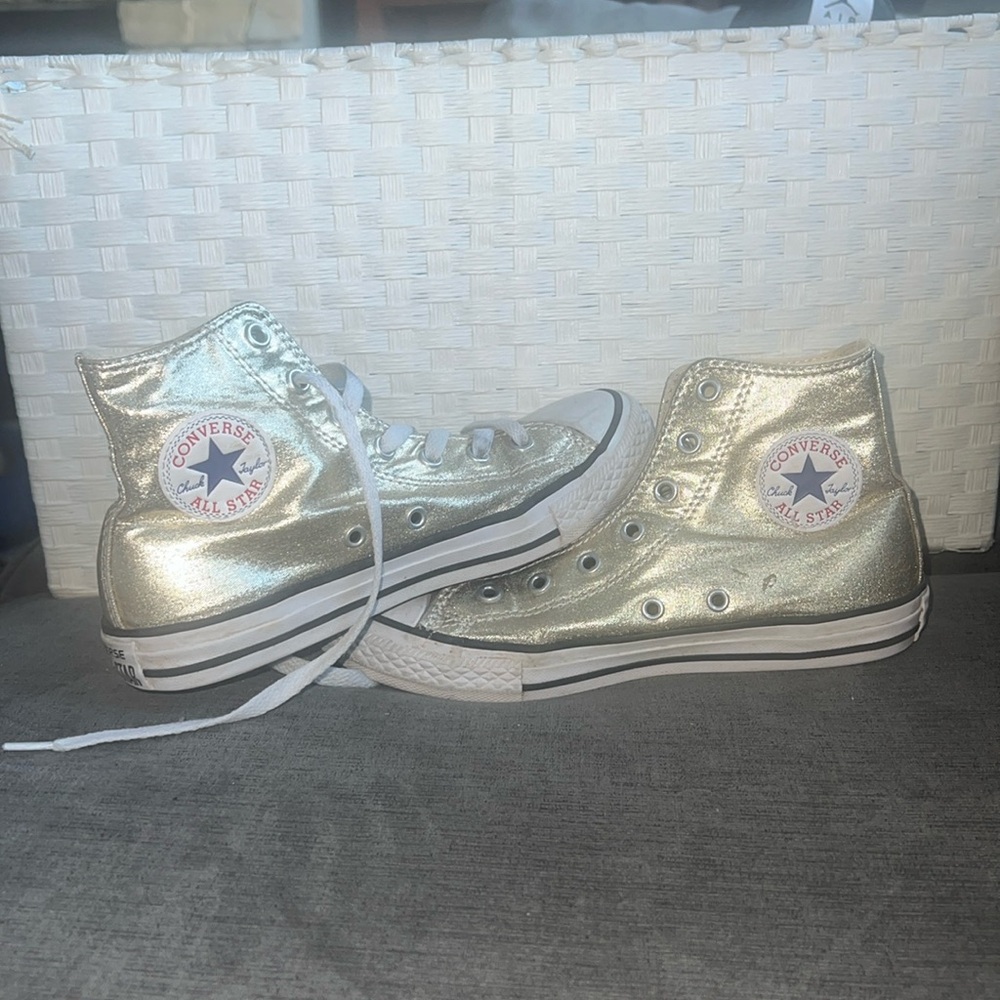 Gold Converse